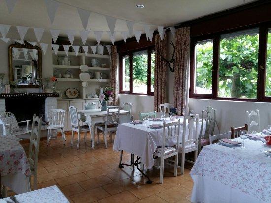 Hostal Puente del Pilar