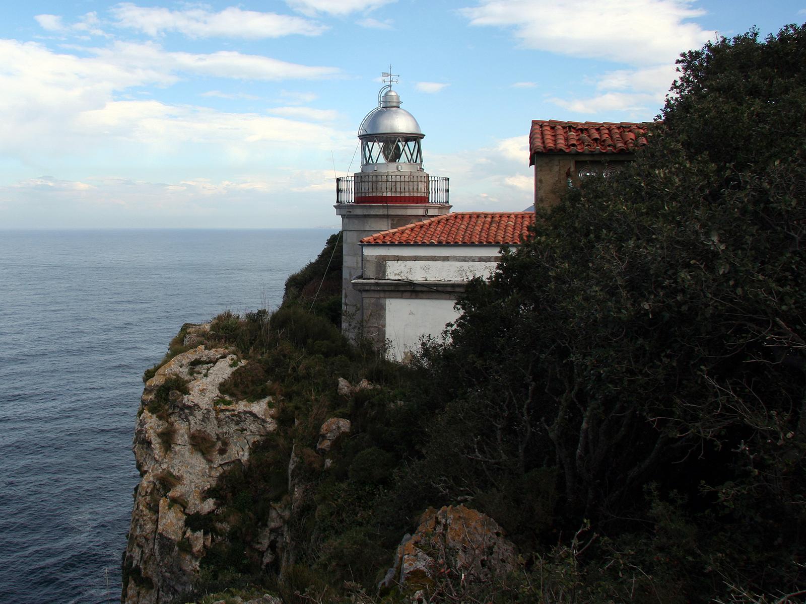 Faro de San Emeterio