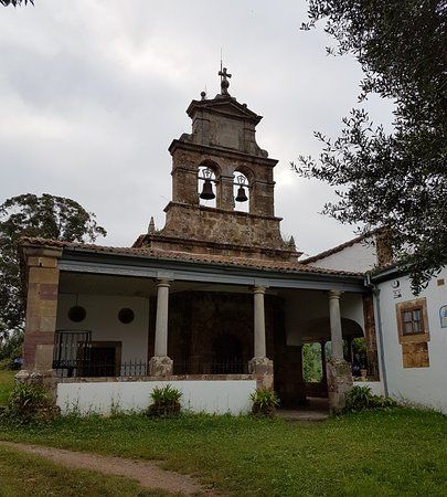 Santuario de la Virgen de Lugás