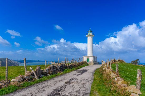 el Faro de Cabo de Lastres