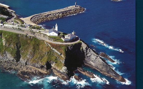 Capilla de la Atalaya y Faro